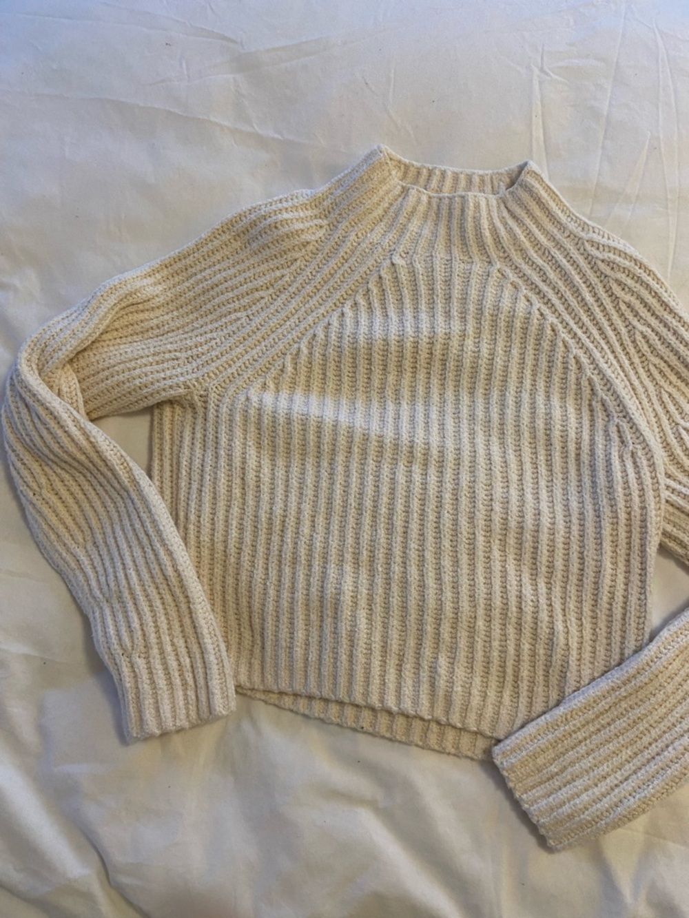 Vince Cream Ribbed Knit Women's Sweater - Classic Crewneck